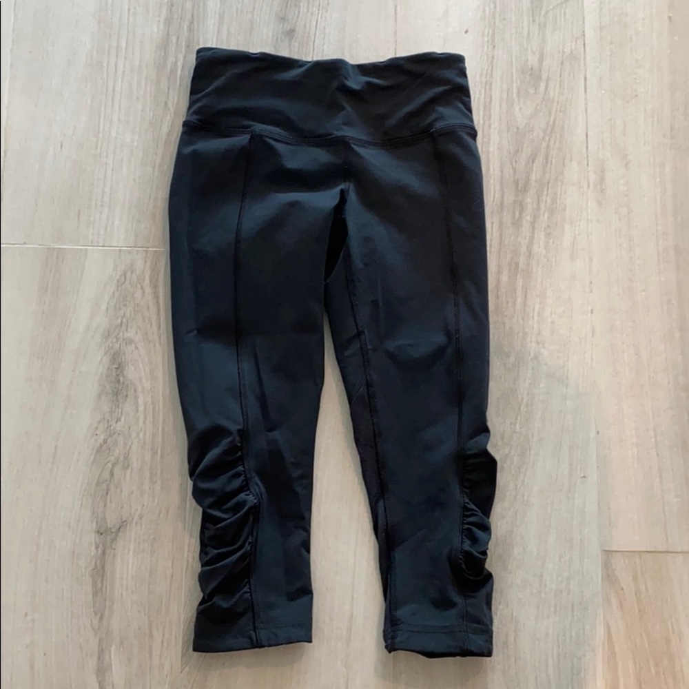 Lululemon cropped running pants 2 black